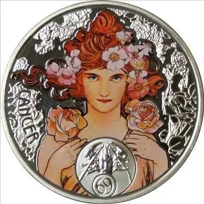 «Зодиак Альфонса Мухи — Рак» 2011, серебро 28,28 г, Ниуэ — аверс