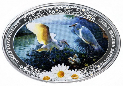 "Семья, Любовь, Верность (день семьи)", 2011 г. 31,1 г. ч. серебра. Ниуэ.